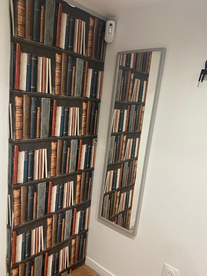 Apartamento Studio Au Coeur De París Exterior foto